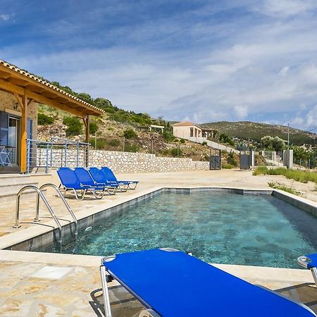 Unique Villa Ratzakli Ratzaklíon Quarto foto
