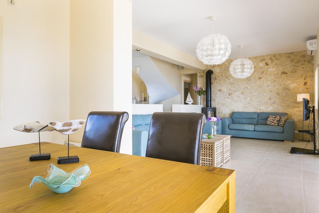 Unique Villa Ratzakli Ratzaklíon Quarto foto